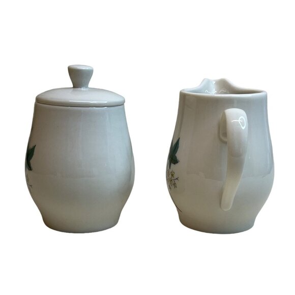 Syracuse Carefree True China Woodbine Covered Sugar & Creamer Set - Picture 4 of 9